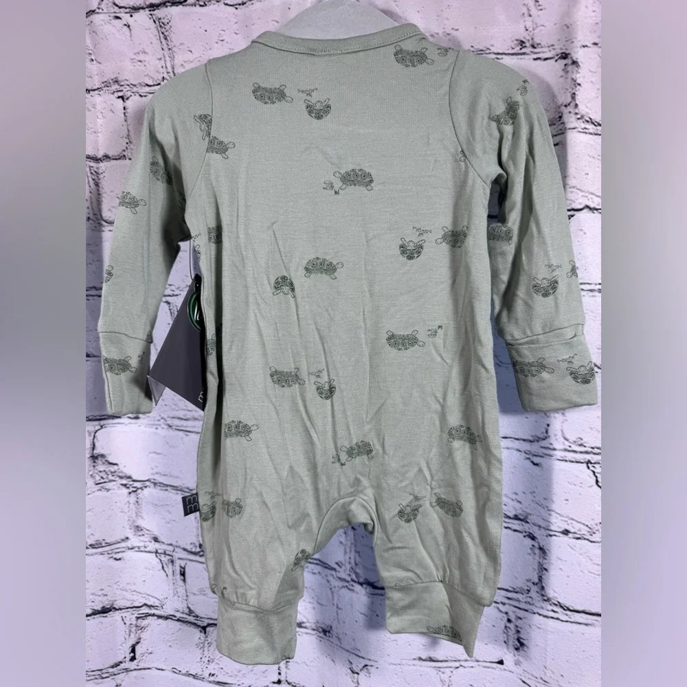 Modern Moments Green Viscose Turtle Zippie